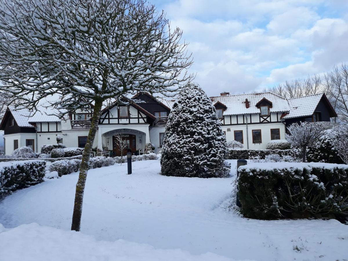 Dworek Nad Rega Trzebiatow nad Rega Exterior foto